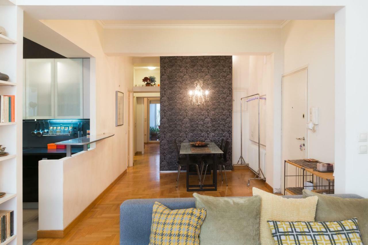 Stylish Flat With Veranda In The Heart Of Athen Exterior foto