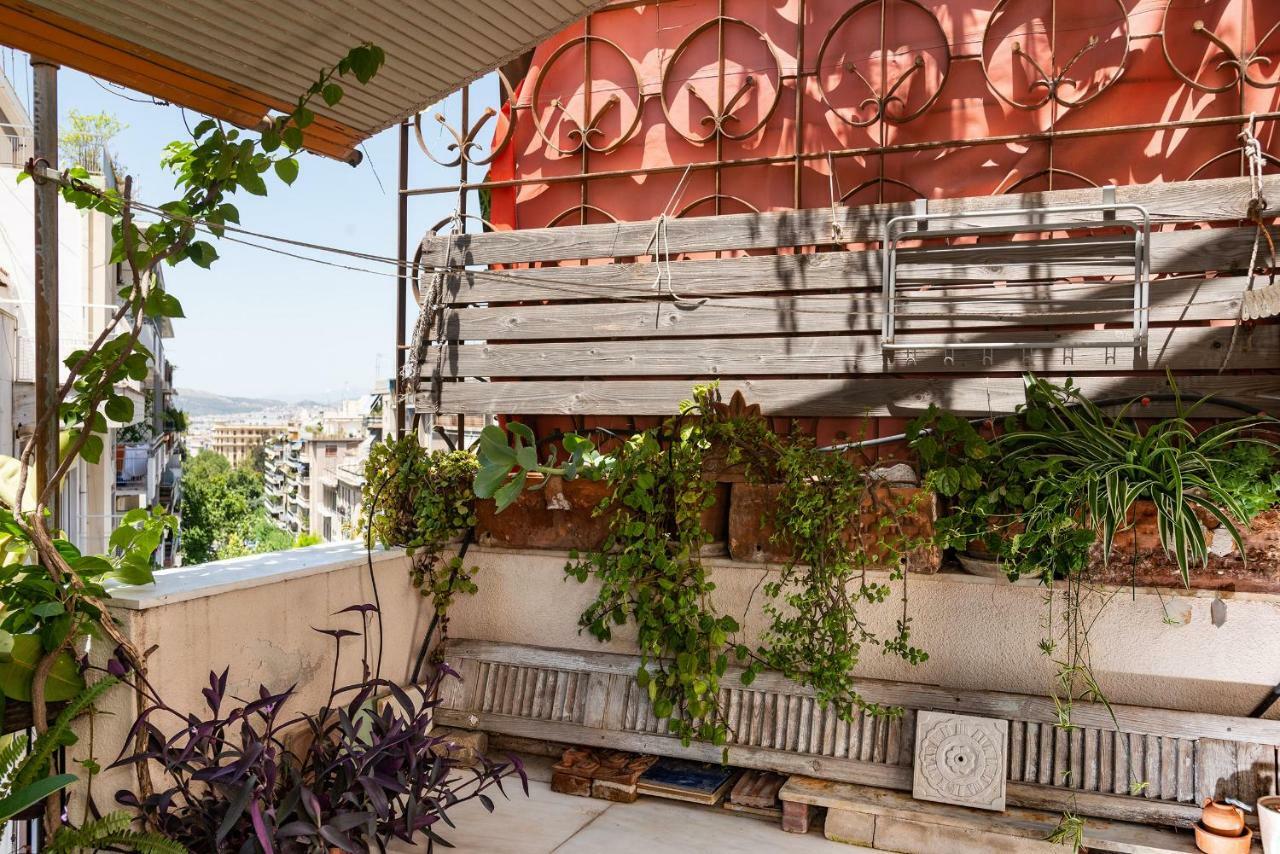 Stylish Flat With Veranda In The Heart Of Athen Exterior foto