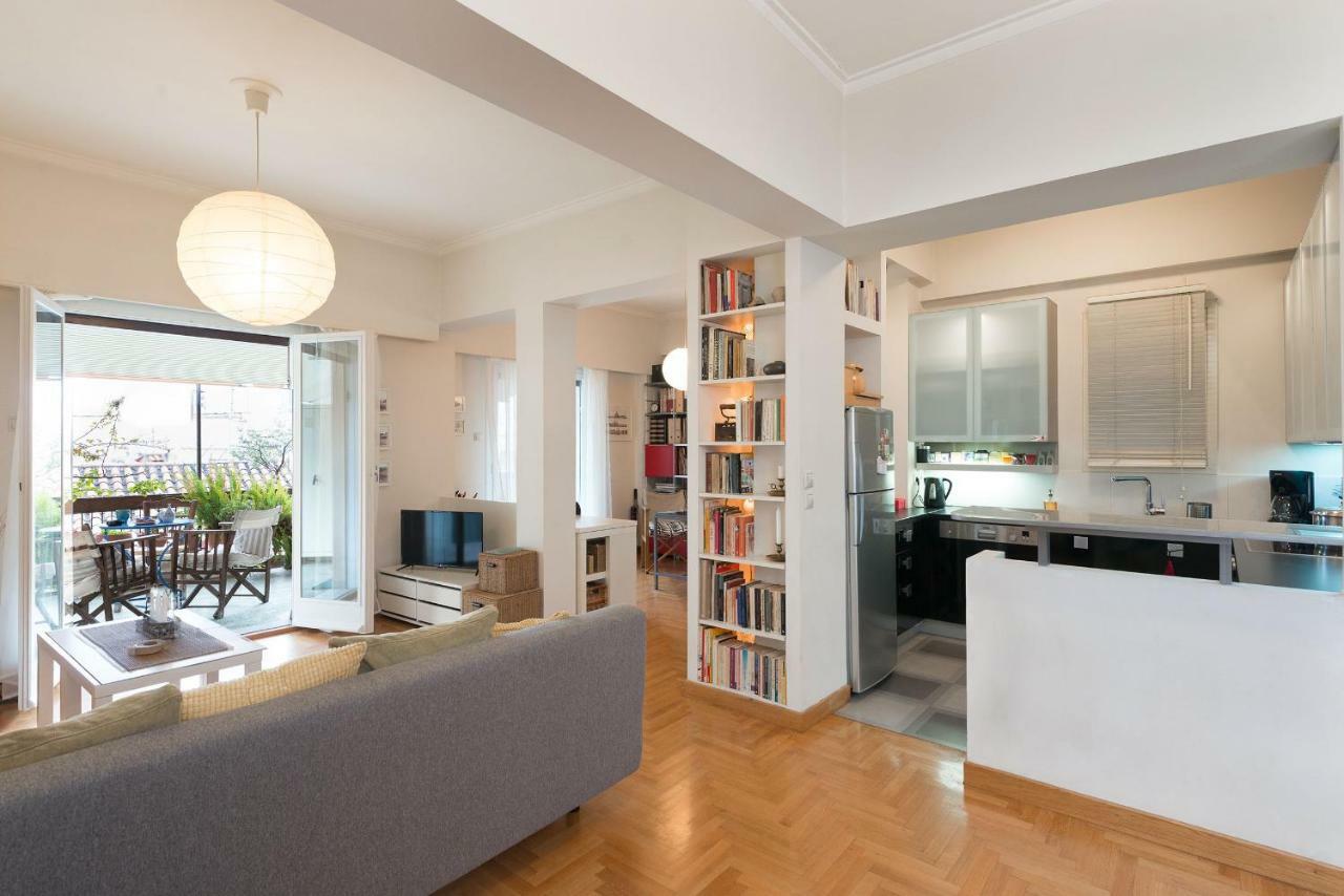 Stylish Flat With Veranda In The Heart Of Athen Exterior foto